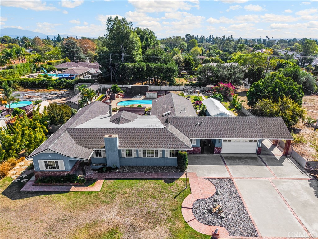 826 W Valencia Mesa Drive, Fullerton CA 92835 - photo 49