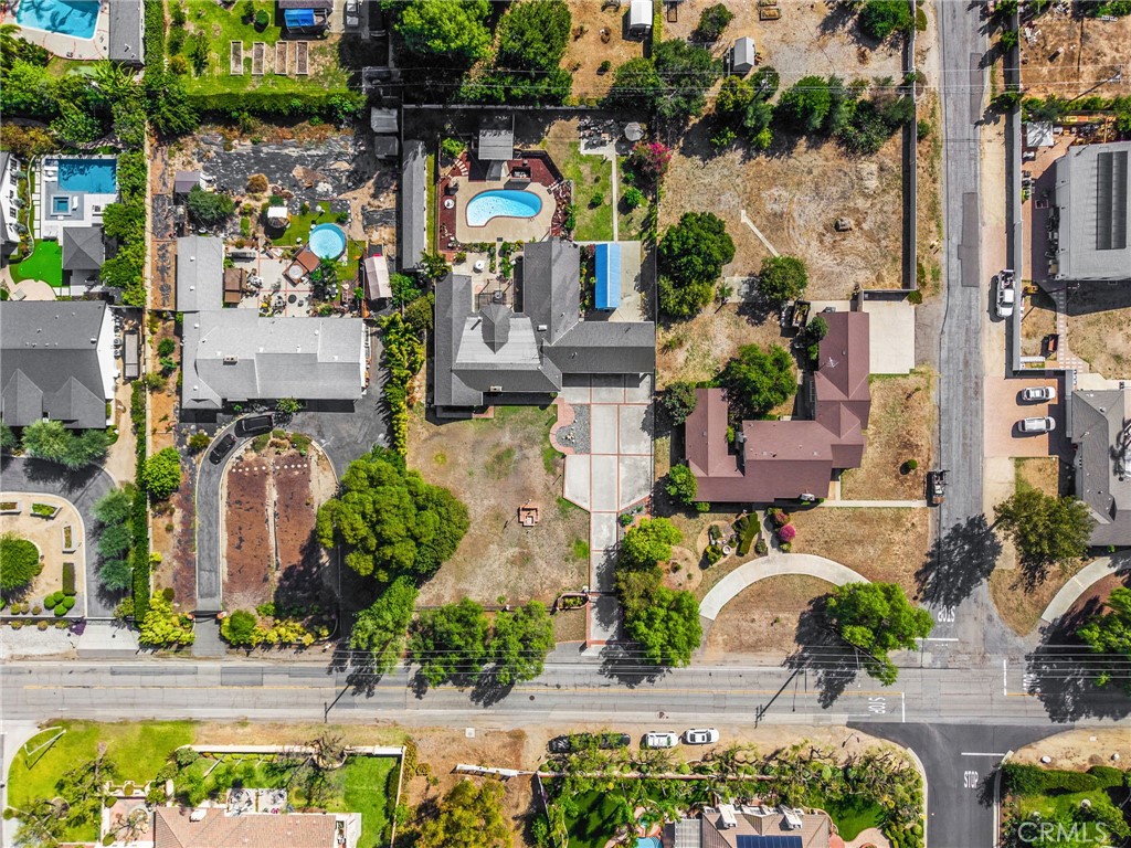 826 W Valencia Mesa Drive, Fullerton CA 92835 - photo 55