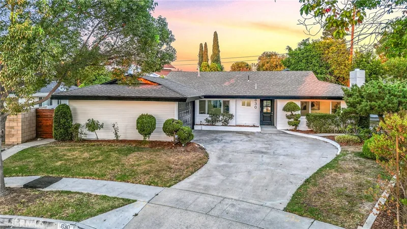 830 Delphine Place, Fullerton, CA 92833