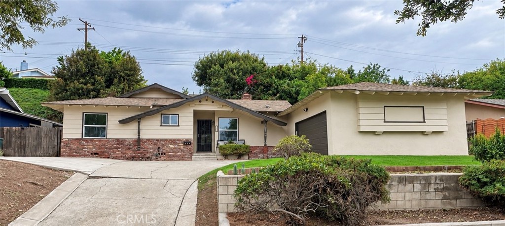 842 Adlena, Fullerton CA 92833 - photo 2
