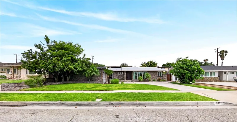 912 El Dorado Drive, Fullerton, CA 92832