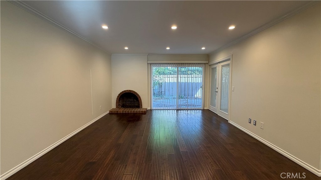 926 Plaza Escondido, Fullerton CA 92833 - photo 5