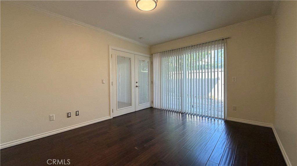 Downstair Bedroom - 926 Plaza Escondido, Fullerton CA 92833 - photo 9