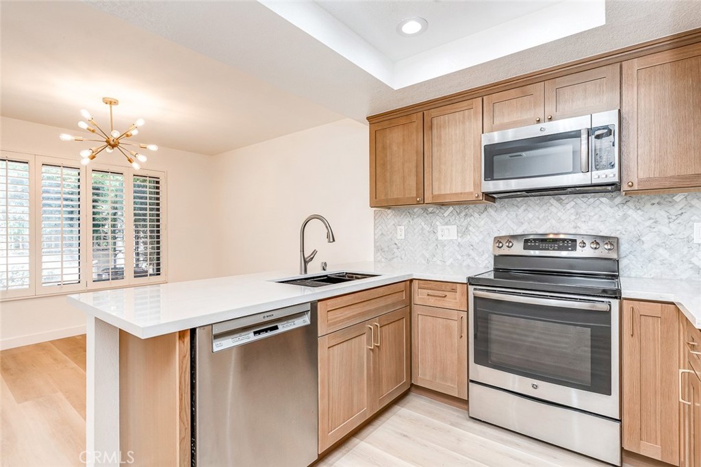 kitchen - 933 Creekside Drive 126, Fullerton CA 92833 - photo 1