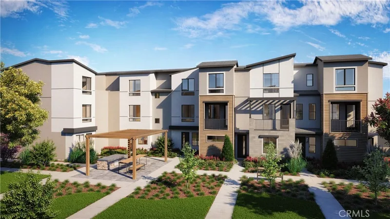 10002 Central Avenue 27, Garden Grove, CA 92843