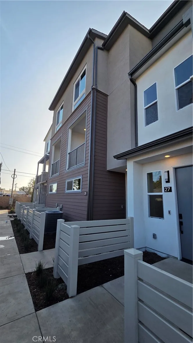 10002 Central Avenue, Garden Grove, CA 92843
