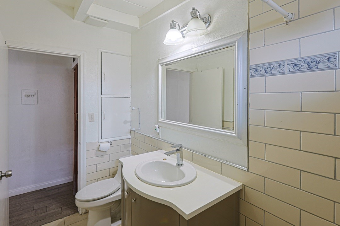 10002 Dakota, Garden Grove CA 92843 - photo 24