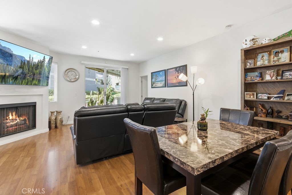 recessed lighting - 10361 Garden Grove Blvd 12, Garden Grove CA 92843 - photo 6