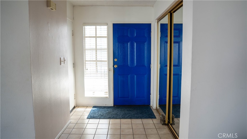 Entryway - 10371 Garden Grove Blvd 8, Garden Grove CA 92843 - photo 3