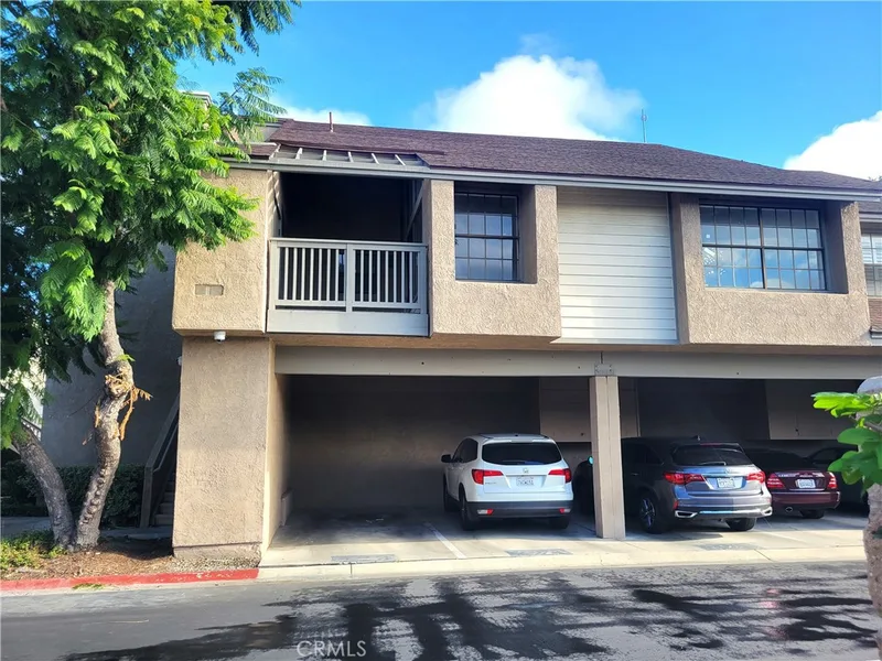10531 Lakeside Drive I, Garden Grove, CA 92840