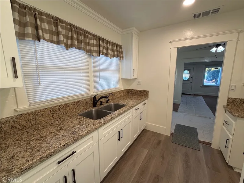 10592 Walnut, Garden Grove, CA 92843