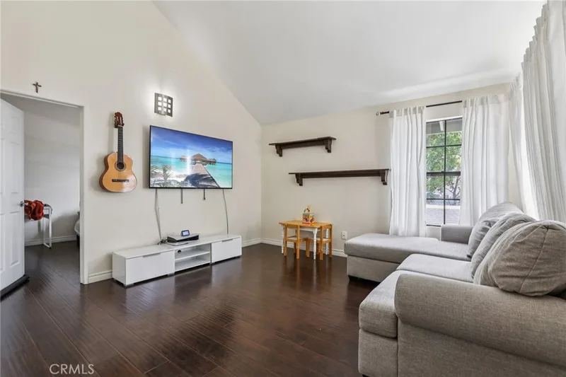 10601 Lakeside S J, Garden Grove, CA 92840