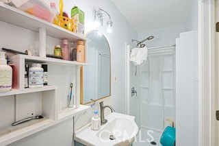 11111 Iris, Garden Grove CA 92840 - photo 6