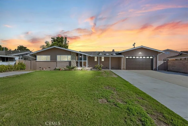 11142 Yana Dr, Garden Grove, CA 92841