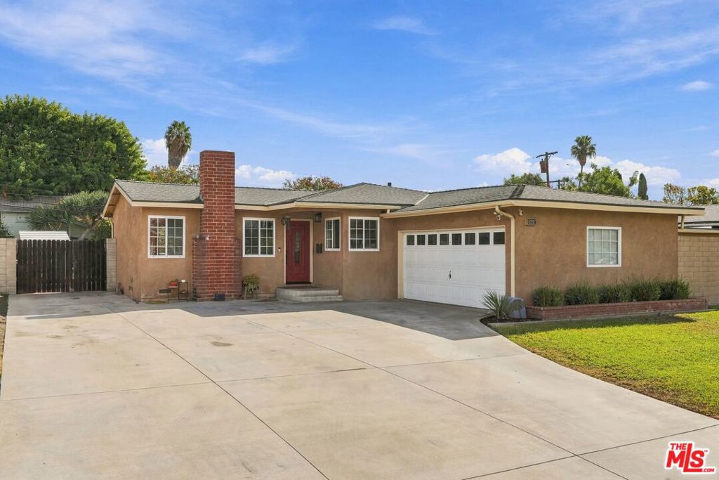 11202 Loara Street, Garden Grove CA 92840 - photo 3