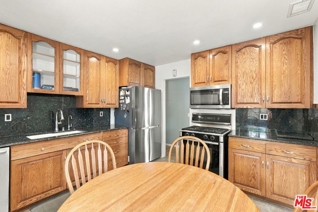 11202 Loara Street, Garden Grove CA 92840 - photo 12
