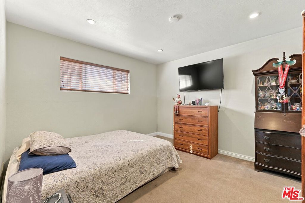 11202 Loara Street, Garden Grove CA 92840 - photo 14