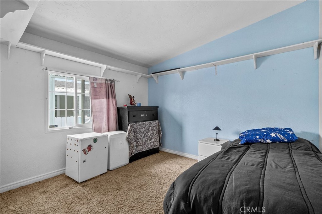 Four Bedroom - 11301 Euclid 76, Garden Grove CA 92840 - photo 20