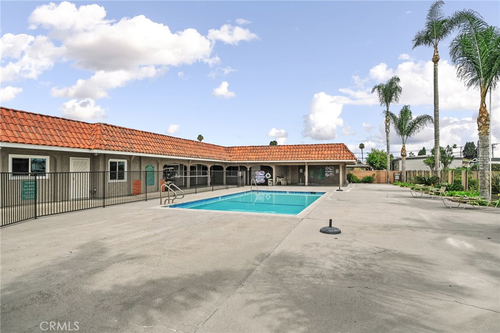 Community Pool - 11301 Euclid 76, Garden Grove CA 92840 - photo 23