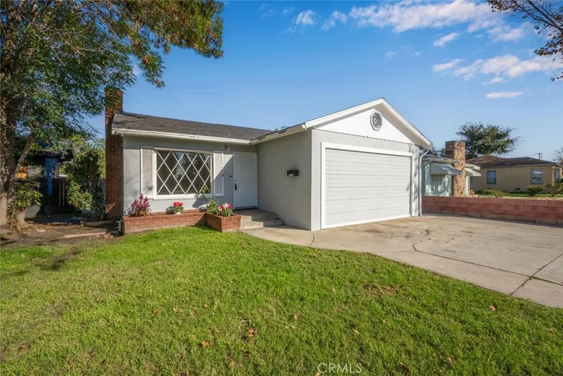 11371 Garden Grove Boulevard, Garden Grove, CA 92843