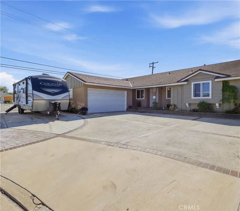 11472 Presidio Way, Garden Grove, CA 92840