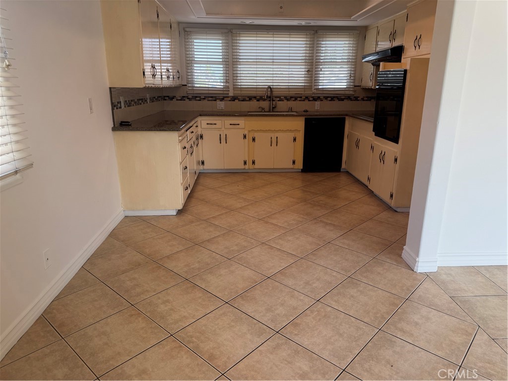 11582 Chester, Garden Grove CA 92840 - photo 12