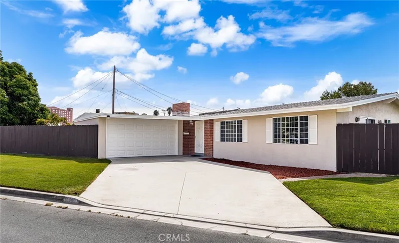11662 Puryear Lane, Garden Grove, CA 92840