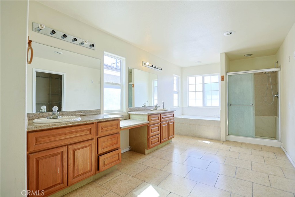 11722 West, Garden Grove CA 92840 - photo 34