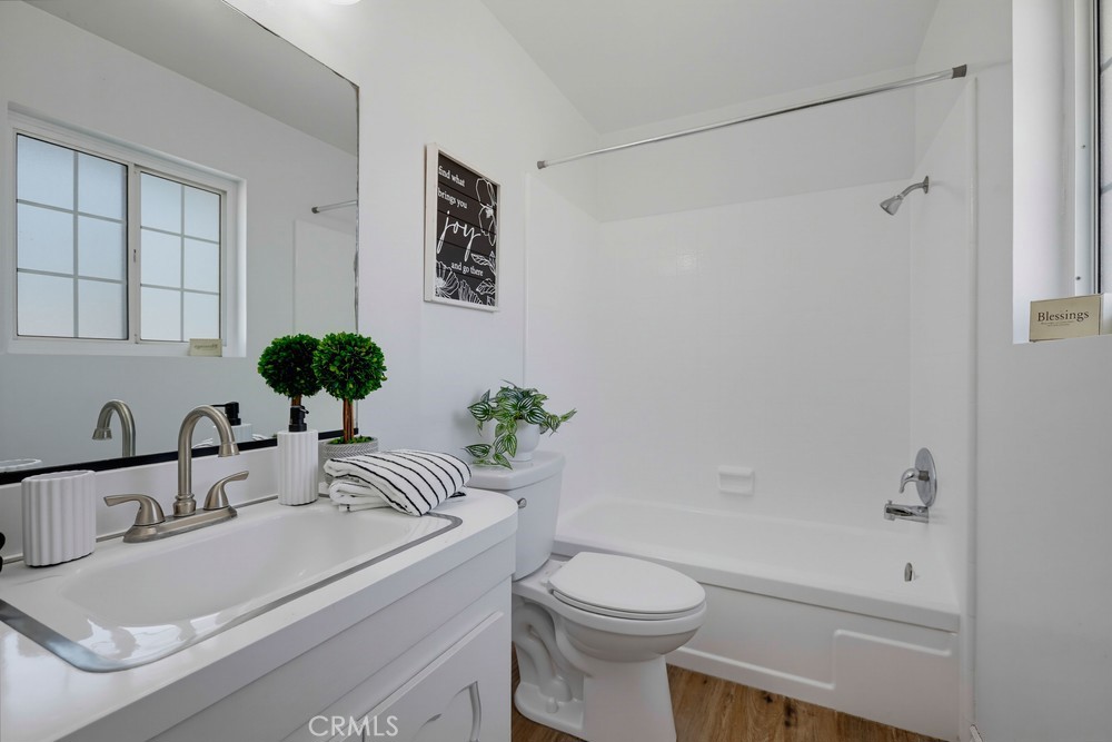 Primary en suite bathroom - 11841 Garnet, Garden Grove CA 92845 - photo 35