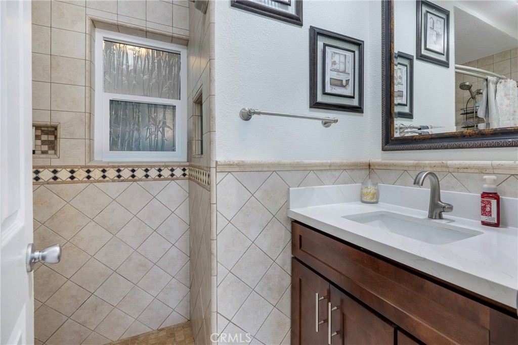 12262 Oertly Drive, Garden Grove CA 92840 - photo 28