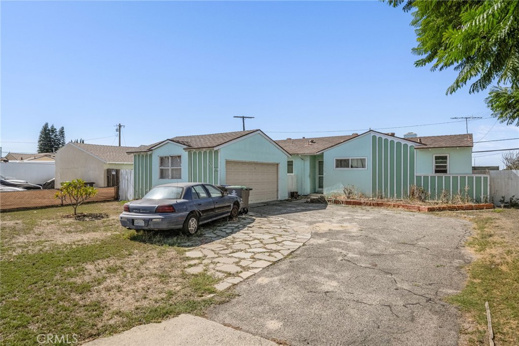 12271 Choisser, Garden Grove CA 92840 - photo 9