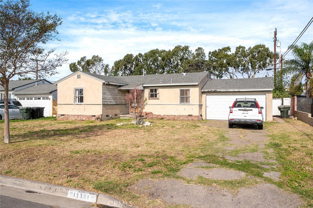 12301 Granite Place, Garden Grove CA 92843 - photo 1