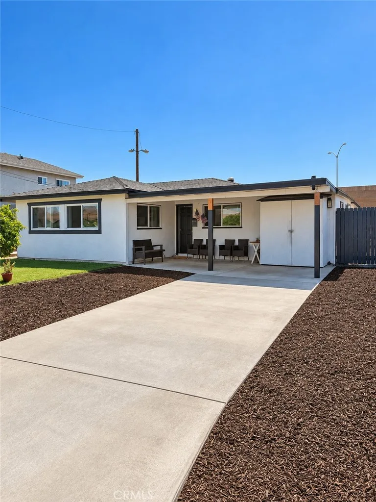 12322 Flagstone, Garden Grove