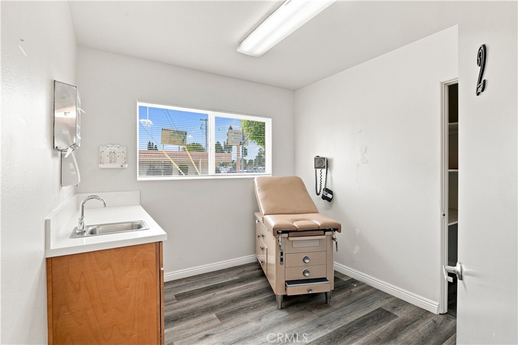 12462 Brookhurst, Garden Grove CA 92840 - photo 31