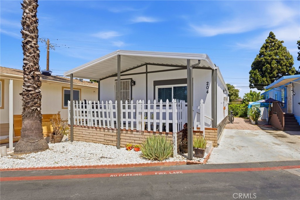 12560 Haster 204, Garden Grove CA 92840 - photo 2