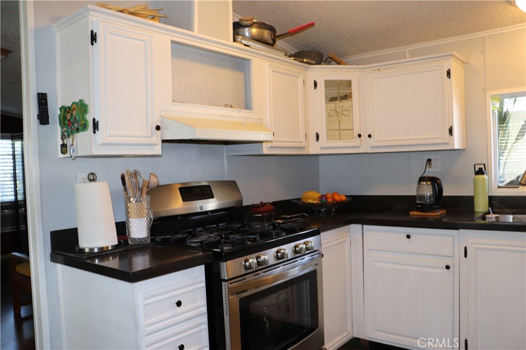 12560 HASTER 216, Garden Grove CA 92840 - photo 4