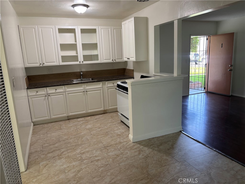 12582 Flower 1, Garden Grove CA 92840 - photo 4