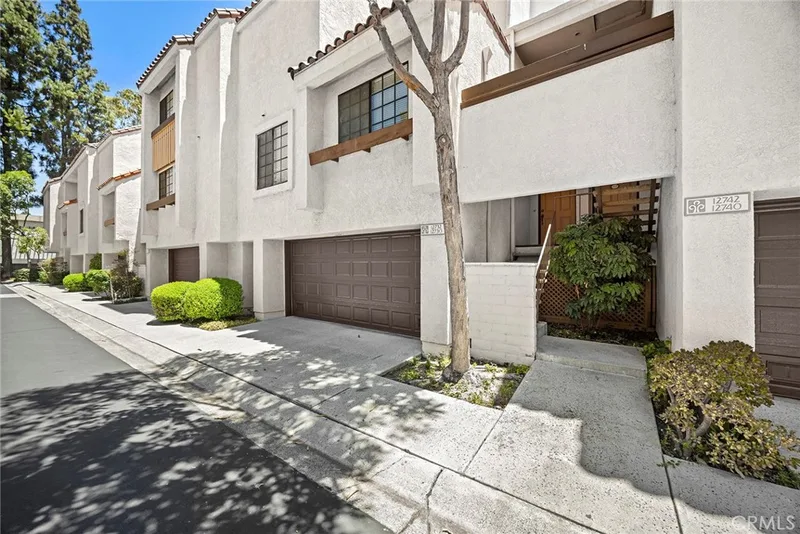 12730 Madrid Court 27, Garden Grove, CA 92840