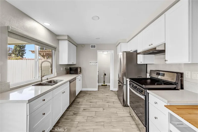 12827 Newhope, Garden Grove