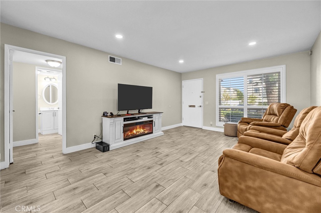 12827 Newhope, Garden Grove CA 92840 - photo 4