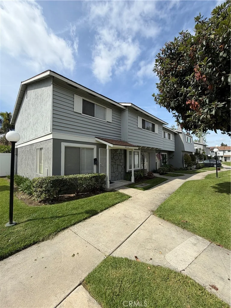 12839 Sussex Circle, Garden Grove, CA 92840