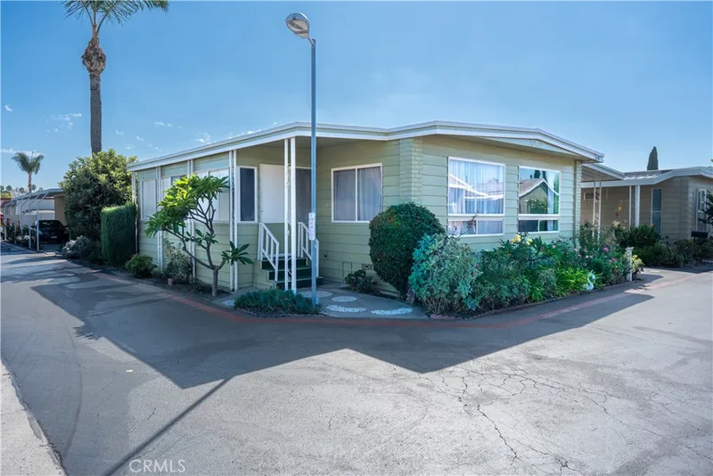 12861 West Street 60, Garden Grove, CA 92840