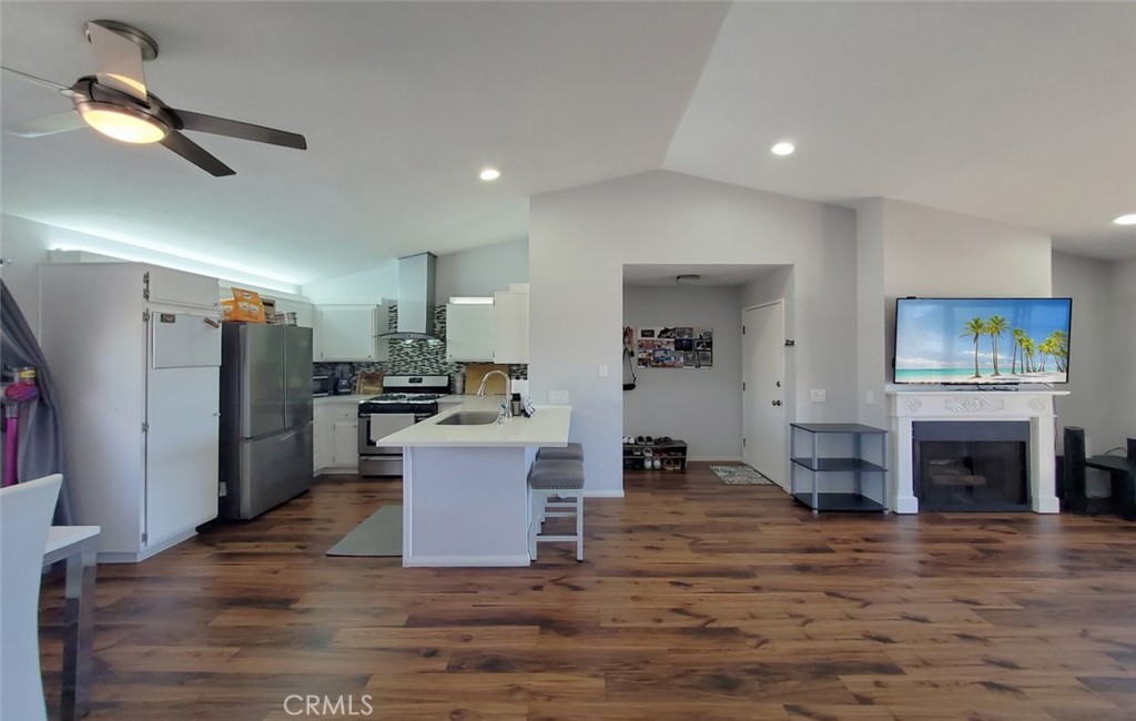 13061 Creek View Dr #203, Garden Grove CA 92844 - photo 2