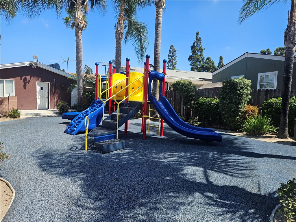 13102 Partridge 11, Garden Grove CA 92843 - photo 43
