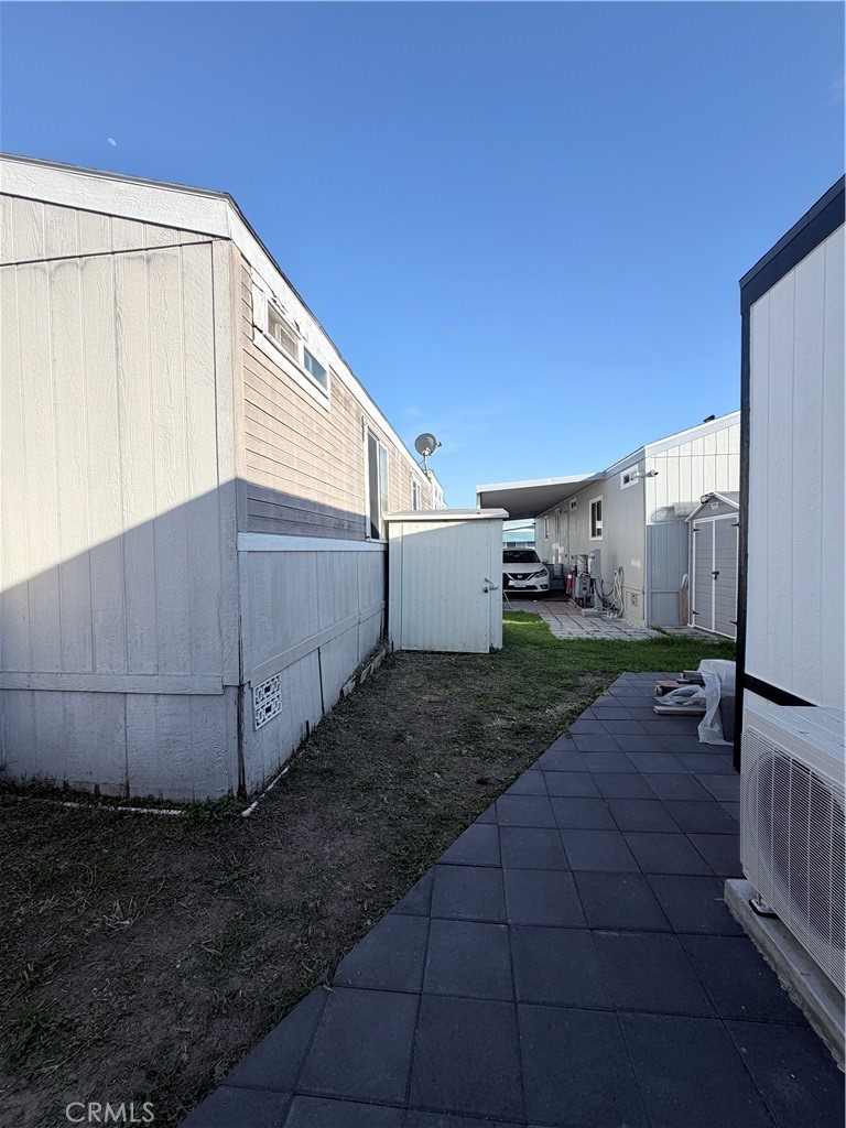 Side yard and shed - 13181 222 Lampson, Garden Grove CA 92840 - photo 19