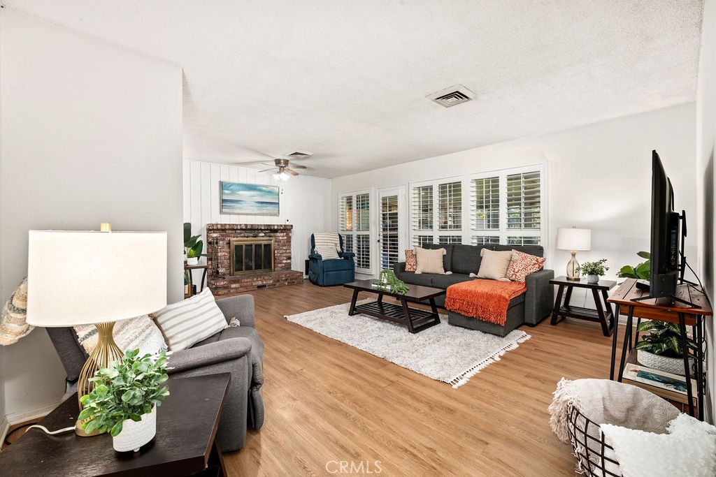 Family Room - 13191 Lewis, Garden Grove CA 92843 - photo 18