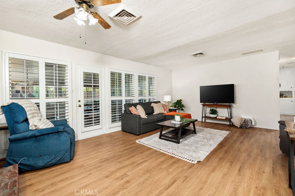 Family Room - 13191 Lewis, Garden Grove CA 92843 - photo 20