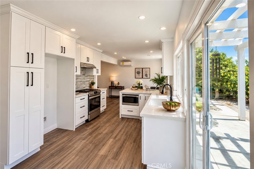 13202 Aspenwood Ave, Garden Grove CA 92840 - photo 8