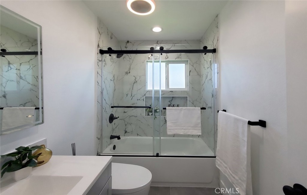 Main house- Hallway bathroom - 13392 Laramore, Garden Grove CA 92843 - photo 17