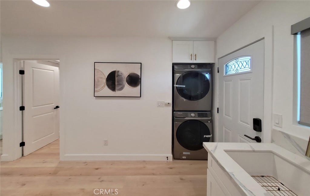 Detached ADU FONDREN- Kitchen & Washer Dryer - 13392 Laramore, Garden Grove CA 92843 - photo 25